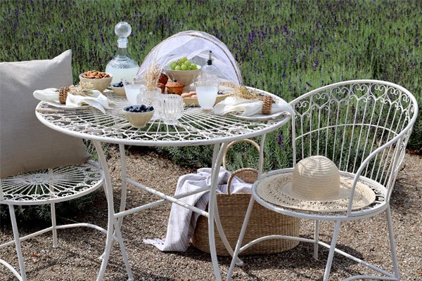Lovely Garden furniture